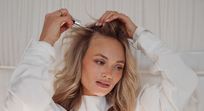 Olga Loeffler nutzt Super Serum Hair Rituel by Sisley 