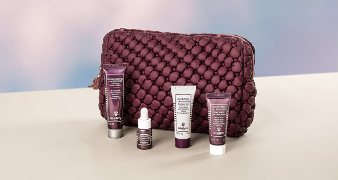 Your FREE Iconic Black Rose Gift!