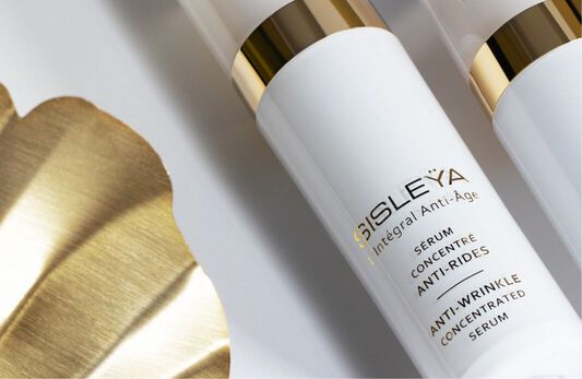 Product visual: Sisleÿa L’Integral Anti-Age Anti-Wrinkle Concentrated Serum