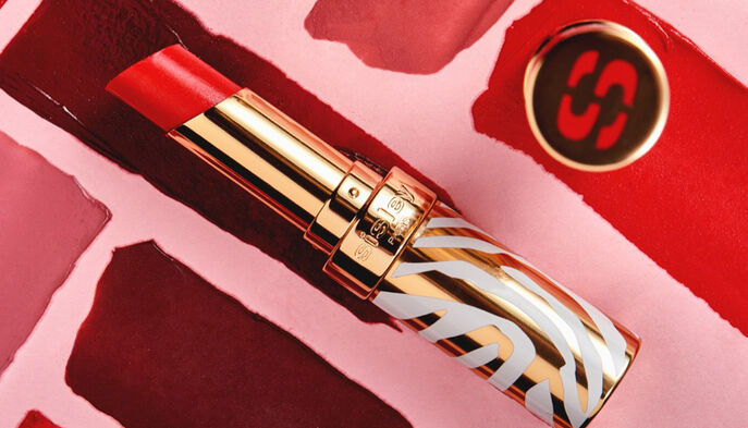 An ultra-sensorial texture, an adjustable colour result.