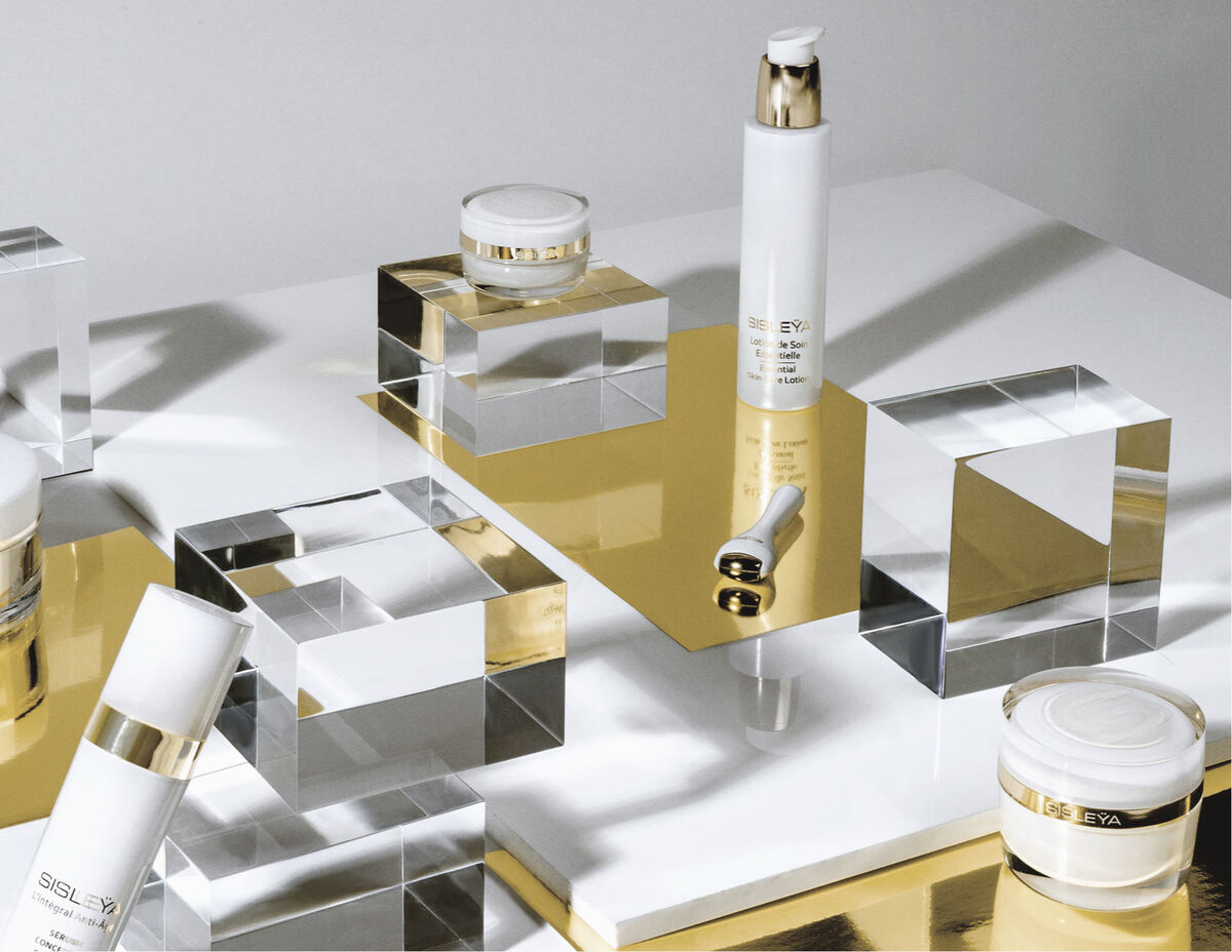 Sisleÿa l’Intégral Anti-Âge arbejder på de tre dimensioner af ældning.