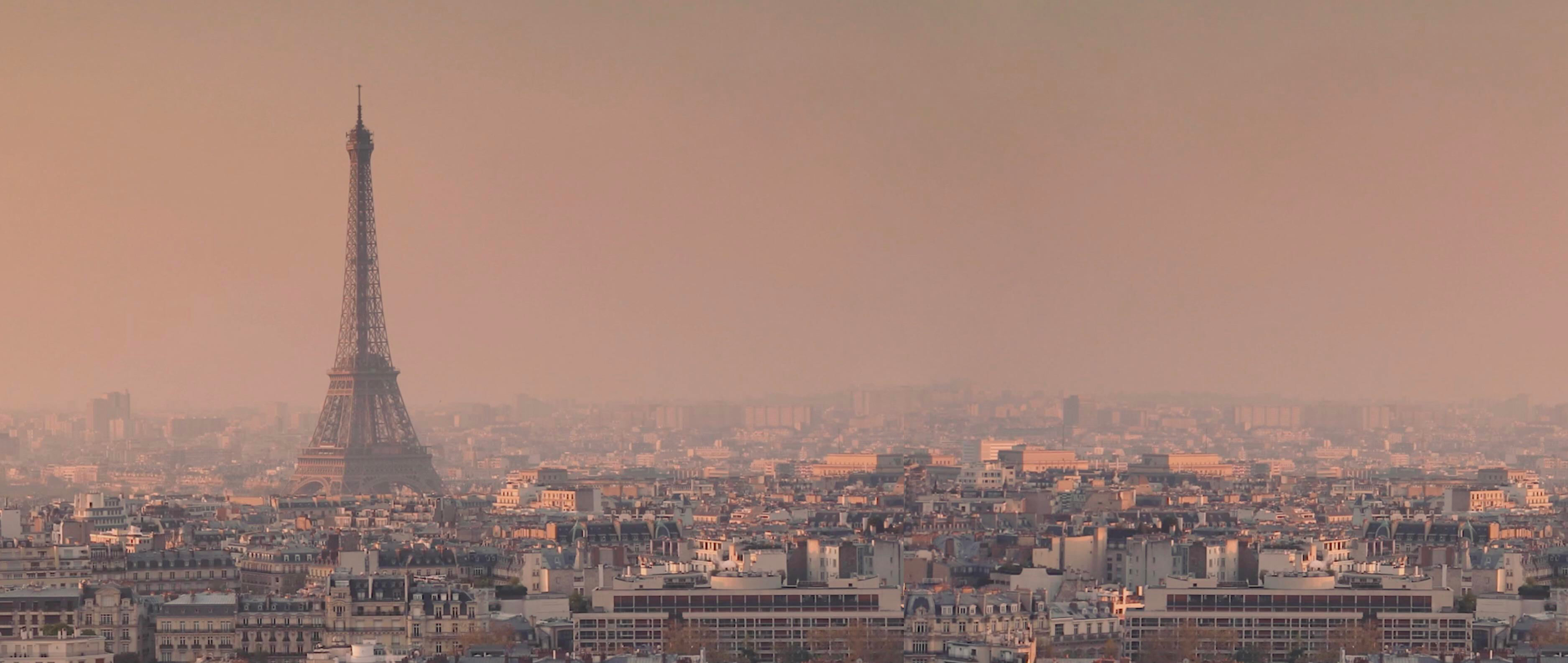 Vue de Paris - Sisley Paris