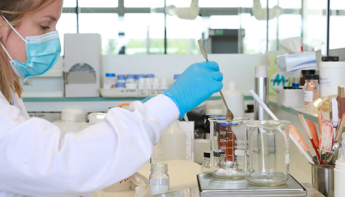 Les Laboratoires de Recherche et Développement ainsi que le centre logistique se trouvent à Saint-Ouen l’Aumône