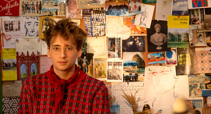 El ilustrador Luke Edward Hall