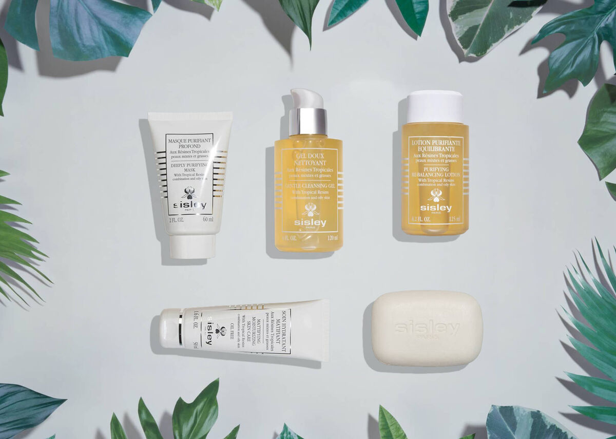 The Tropical Resins Collection removes imperfections and cleanses your skin for a radiant complexion