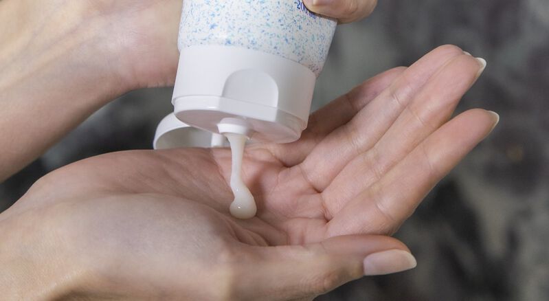 Application Exfoliant Moussant Energisant pour le Corps
