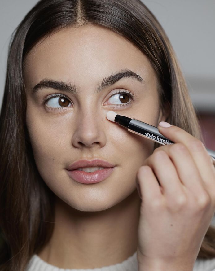 Sisley's expert guide for concealing dark circles and puffiness