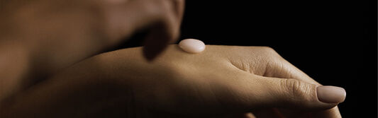 Cosmetic textures: the art of formulation by Sisley