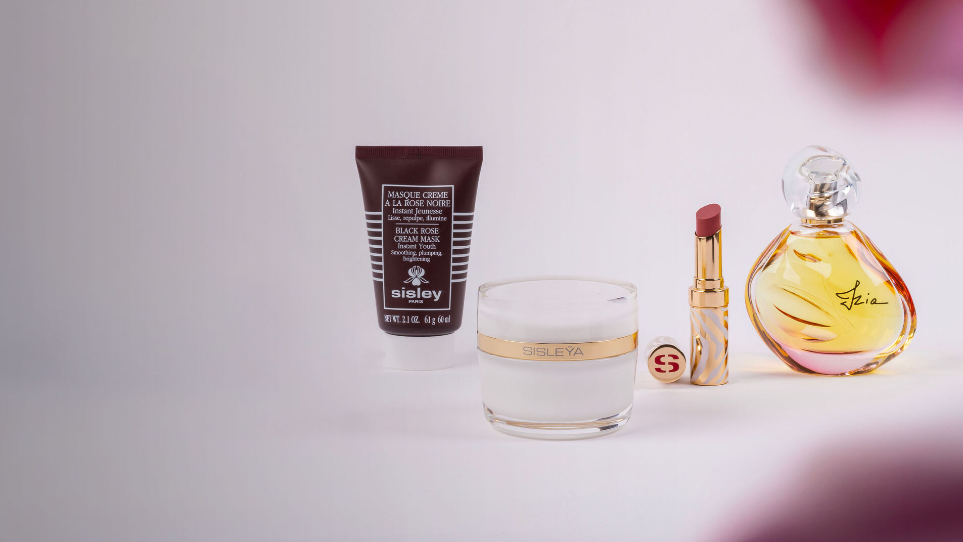 prodotti sisley con dettaglio di fiori