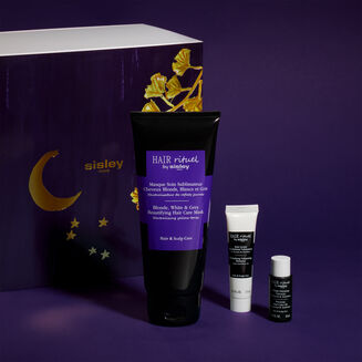 روتين ماسك العناية لتعزيز جمال الشعر الأشقر والأبيض والرمادي