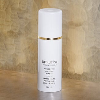 シスレイヤ インテグラル コンセントレート ハンド SPF30