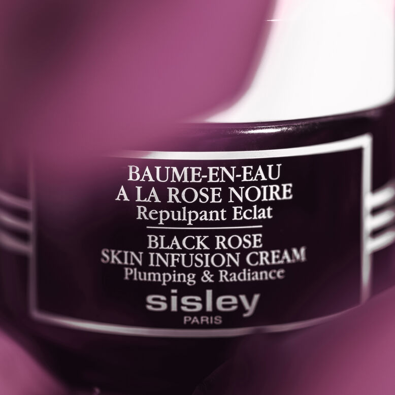Black Rose Skin Infusion Cream Set - close-up