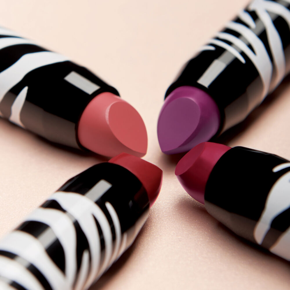 Phyto-Lip Twist N°23 Black Rose - Ambiance2