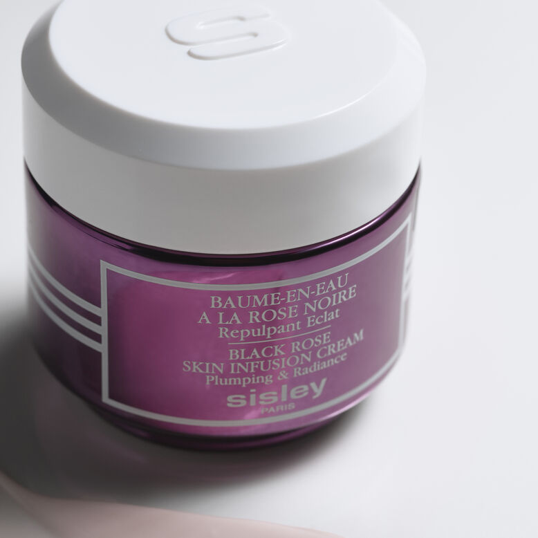 Black Rose Skin Infusion Cream - Detail