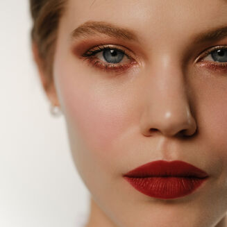 Look The Show-Stopper