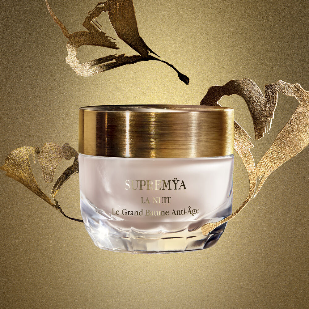 Supremÿa At Night Anti-Ageing Cream Collection - Ambiance2