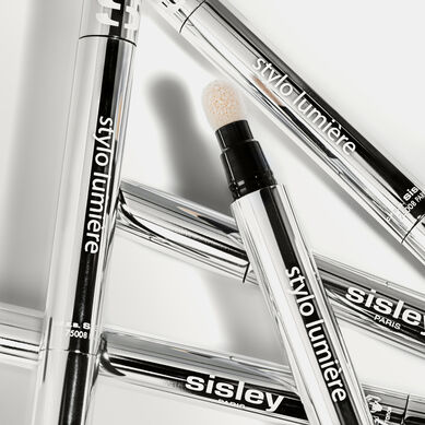Stylo Lumière N°5 Warm Almond - Ambiance