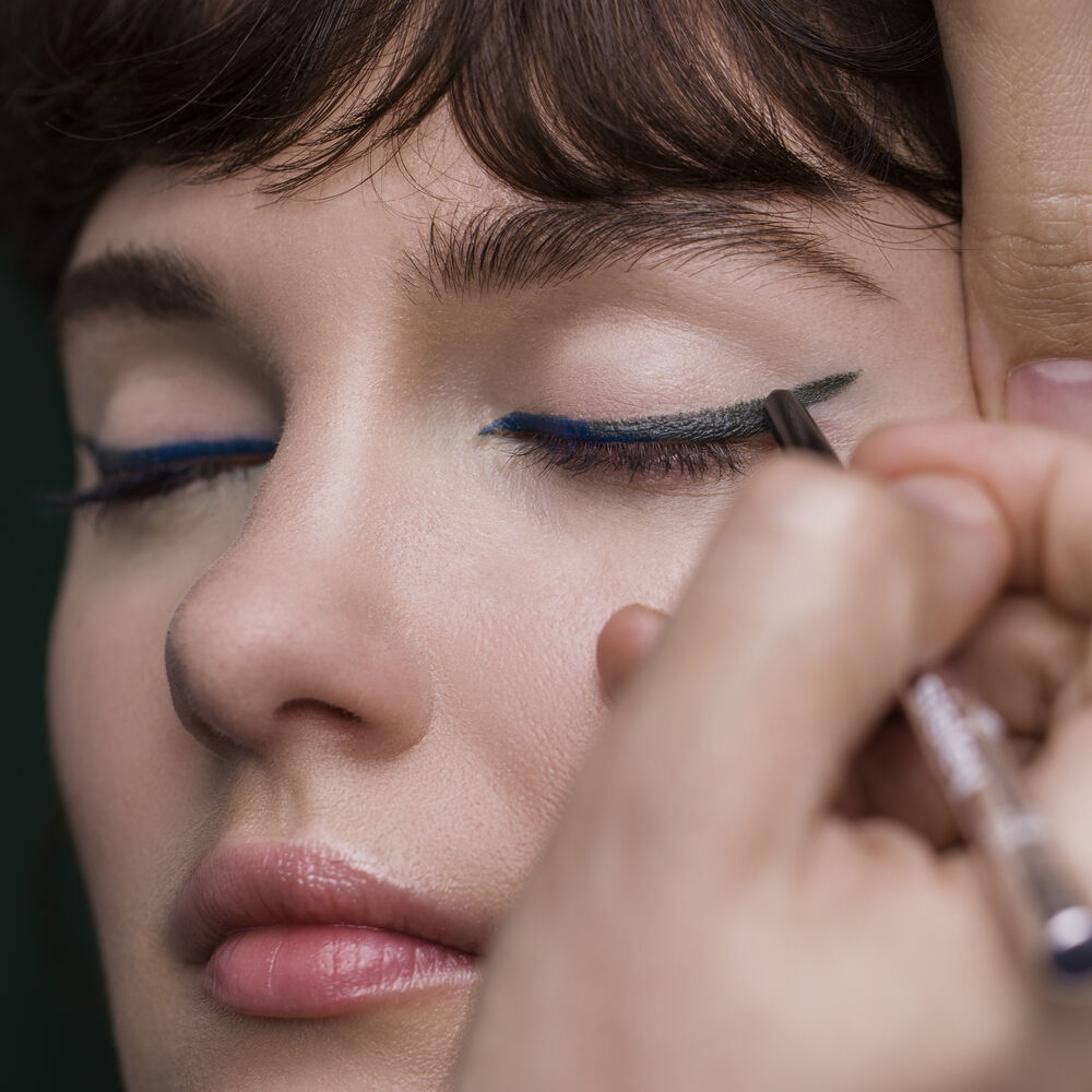 Look Peacock Eyeliner