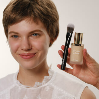 Look The Show-Stopper