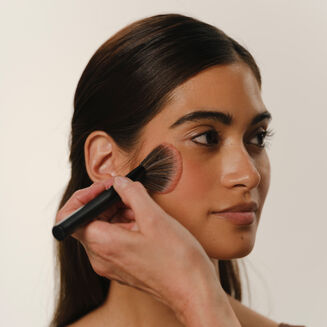 Look The Natural-Stunner