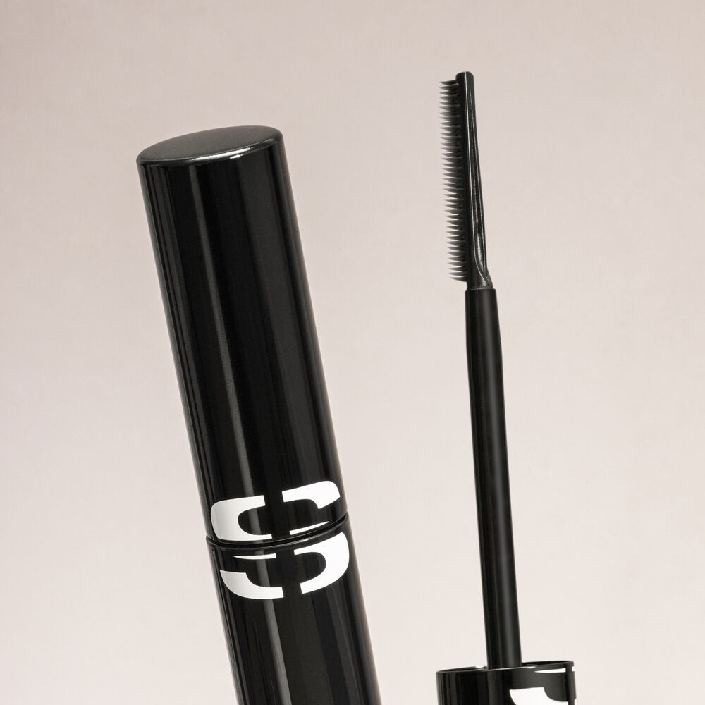 Mascara So Intense 1 Deep Black - close-up