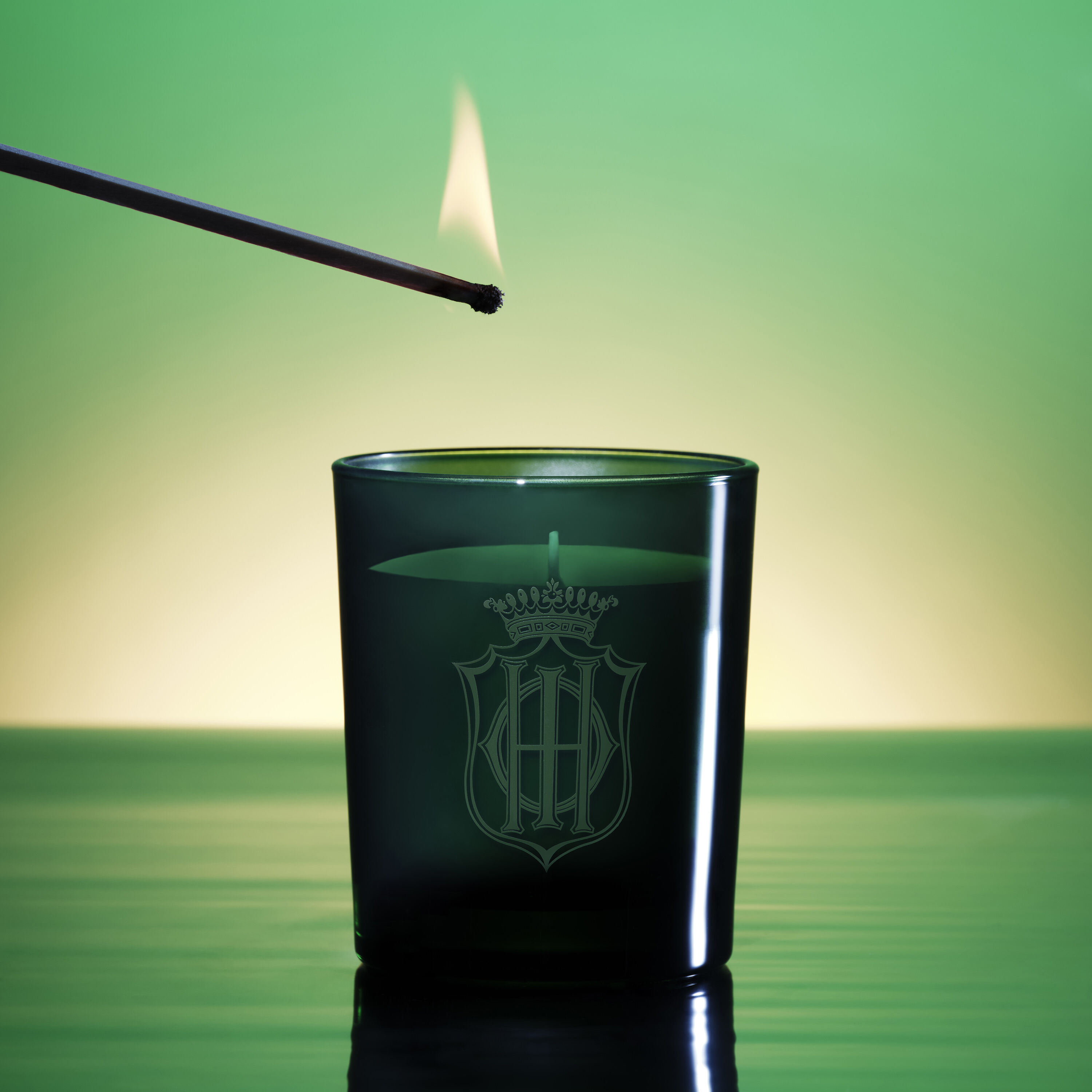 Candle Campagne - Sisley Paris