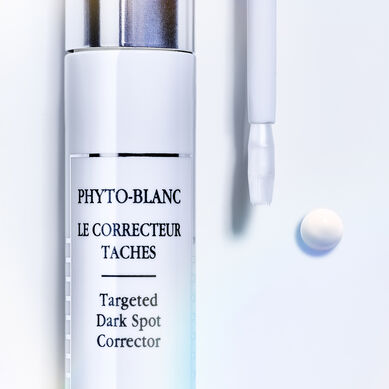 Phyto-Blanc Targeted Dark Spot Corrector - close-up