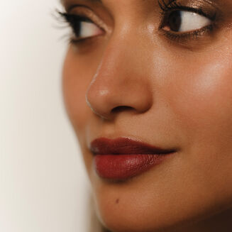 Look The Natural-Stunner