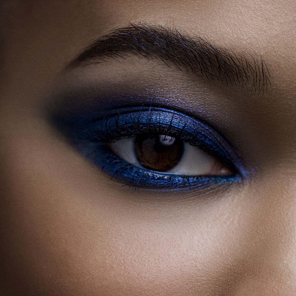 Look Blue Smokey
