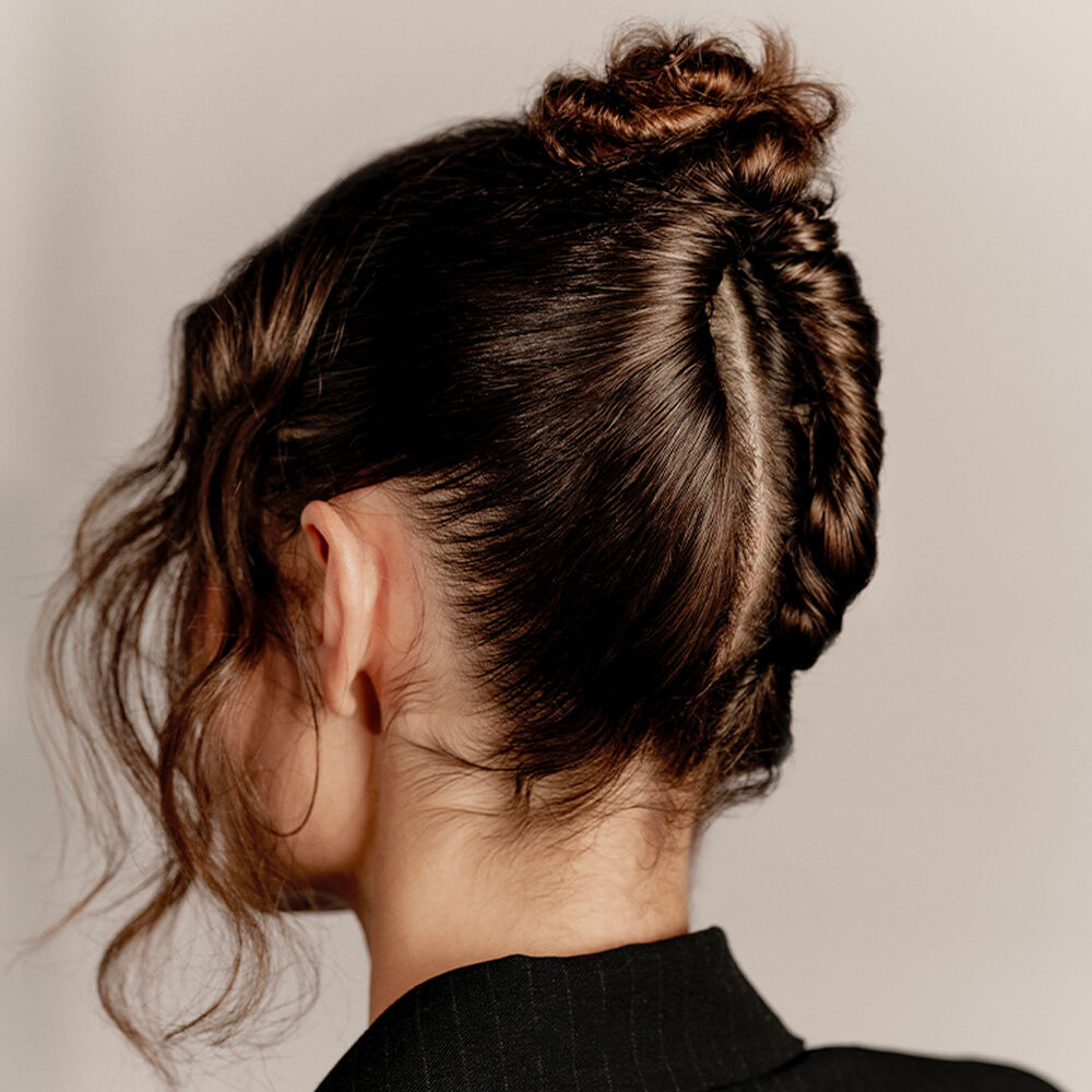 Hair Rituel Look Tousled Chignon