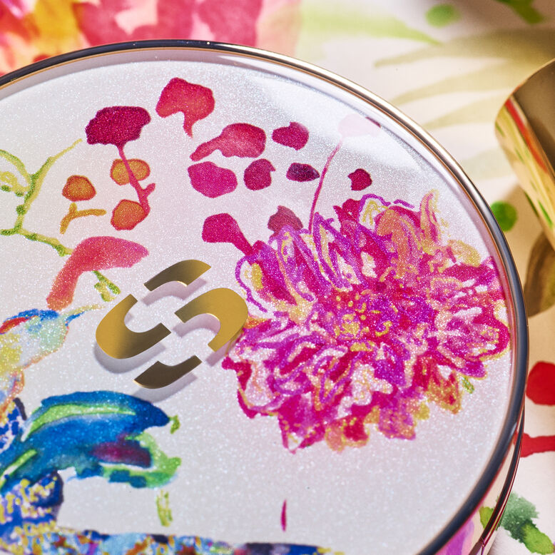 Phyto-Blanc Le Cushion Blooming Peonies Collection 00W Shell - close-up