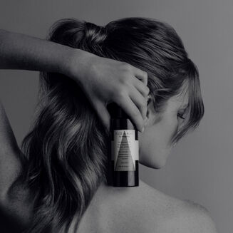 The Oversized Ponytail Look