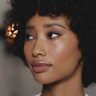 Look The Elevated Nude - close-up