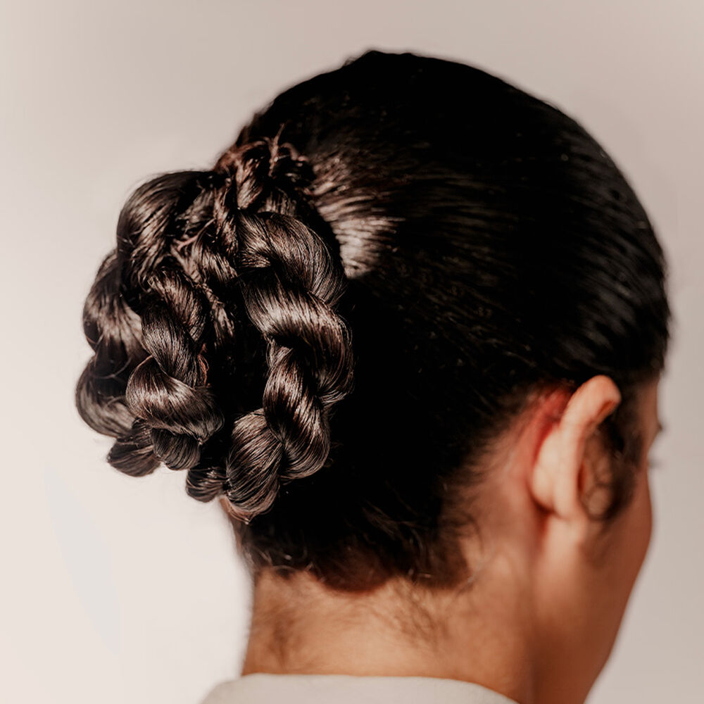 Hair Rituel Look Braided Bow