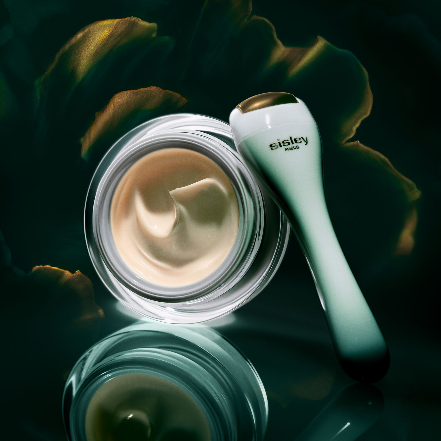 Sisleÿa L'Integral Anti-Age Eye and Lip Contour Cream