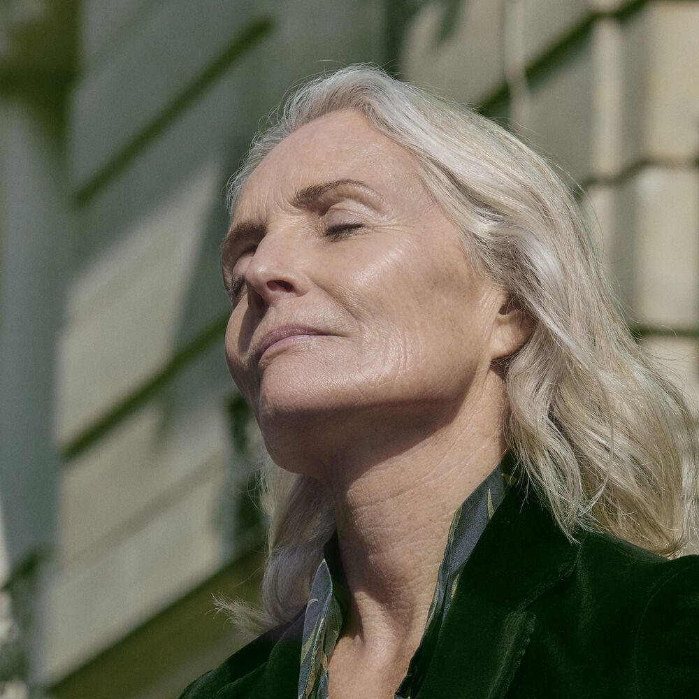 Sisleÿa Longevity Essential Serum Routine Sisley Paris