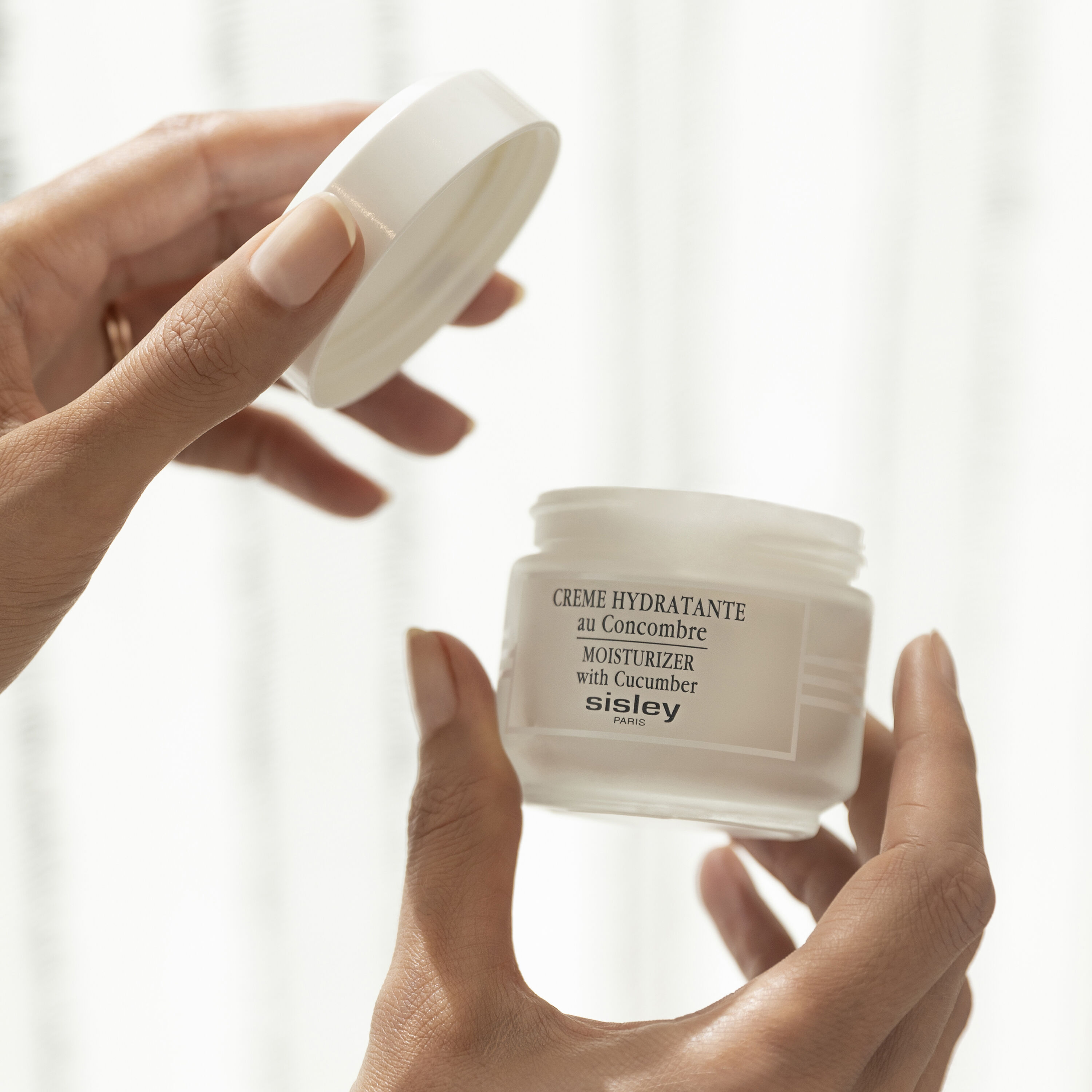 モイスチャーライジングクリーム - Sisley Paris