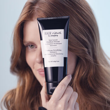 Fortifying Densifying Shampoo with Revitalizing Stimulating Complex 200ml - Model