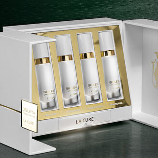 Sisle&yuml;a L'Int&eacute;gral Anti-&Acirc;ge LA CURE