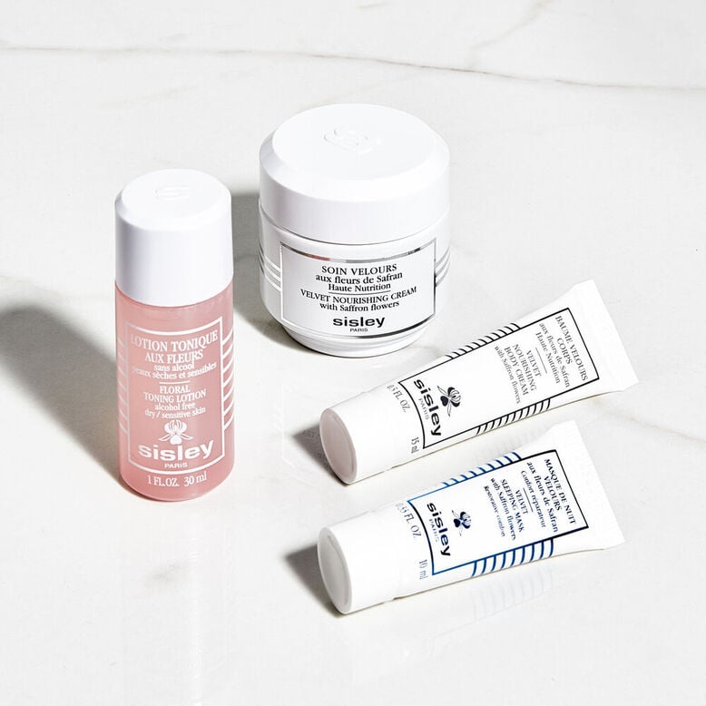 Velvet Nourishing Cream Pampering Collection