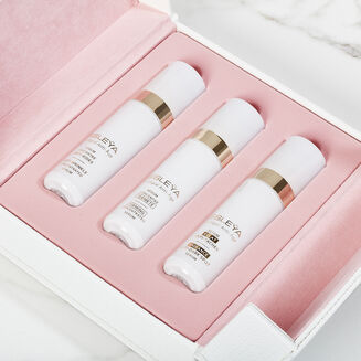 Sisle&yuml;a L'Int&eacute;gral Anti-Age Trio Serum Prestige Set
