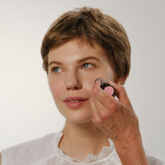 Look The Show-Stopper