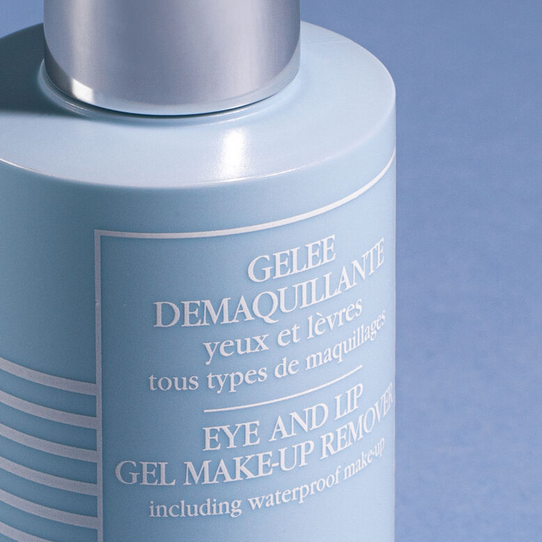 Eye and Lip Gel Make-Up Remover - close-up