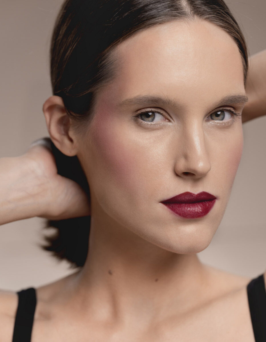 Capri Party Make-up Look