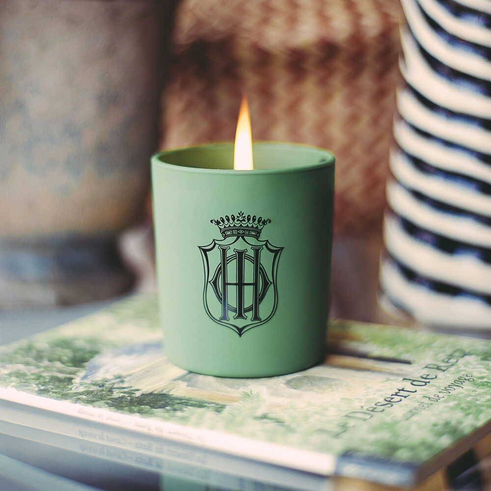 Campagne Candle - close-up