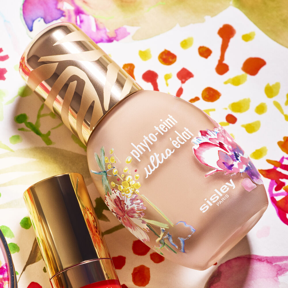 Phyto-Teint Ultra Eclat Blooming Peonies Collection 0W Porcelaine - close-up