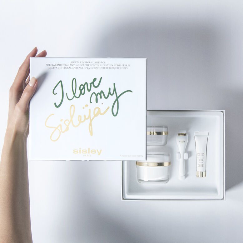 Sisleÿa L'Intégral Anti-Âge Gift Set - Topshot