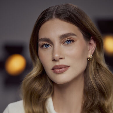 إطلالة الوردة المتوهجة - صورة المنتج