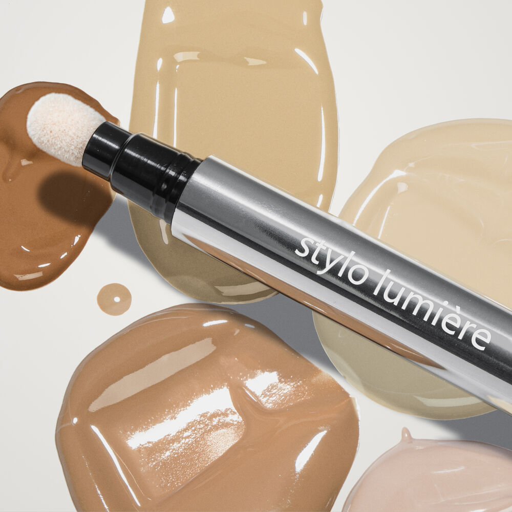 Stylo Lumière N°6 Spice Gold - 產品特寫