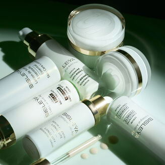 Sisle&yuml;a L'Integral Anti-Age Longevity Essential Serum routine